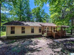 1103 Murdock Rd NE, Fort Payne, AL 35967