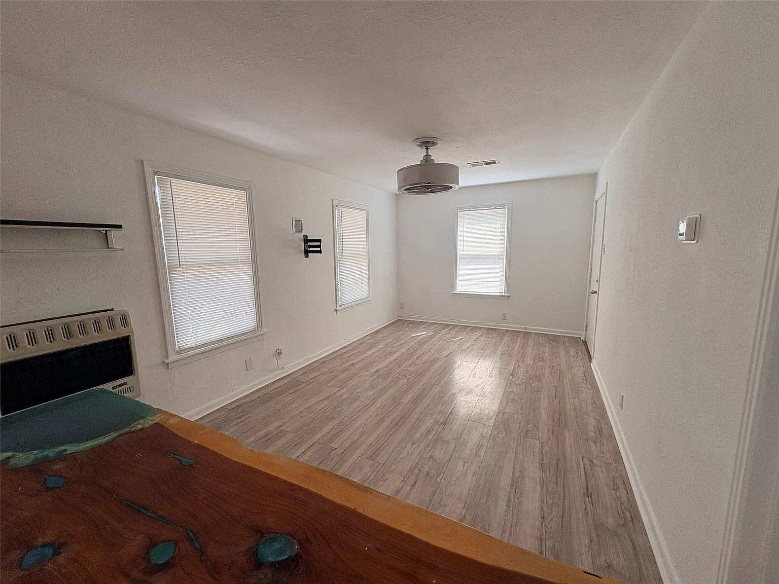 2 bed, 2.0 bath, 850 sqft, $1,750 — Photo 4