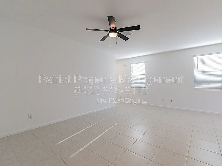 3236 W Caleb Rd — Photo 7