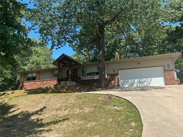 14348 Fox Rd, Rogers, AR 72756