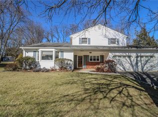 46 Annette Dr, Edison, NJ 08820