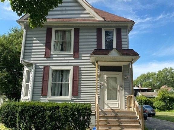 4th image of 1418 6th Ave