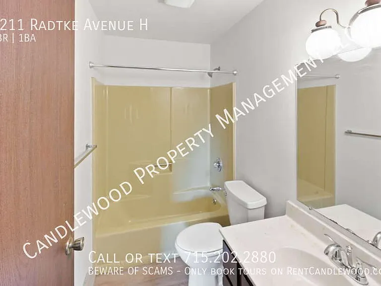 2211 Radtke Ave #H — Photo 10