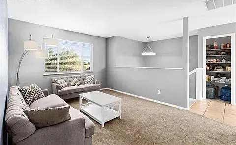 S Archdale Dr — Photo 4