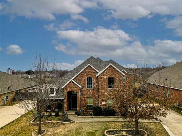 5805 Southern Hills Dr, North Richland Hills, TX 76180