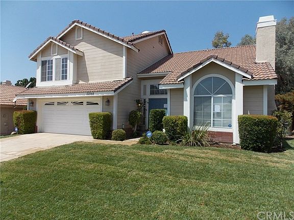 4th image of 22568 Stratford Ct