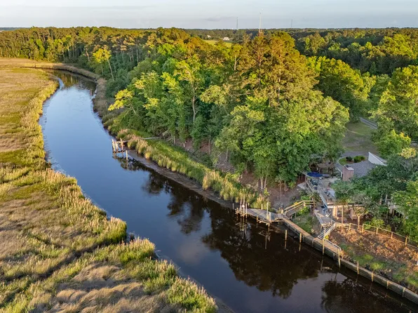 435 Munden Farm Road, Newport, NC 28570