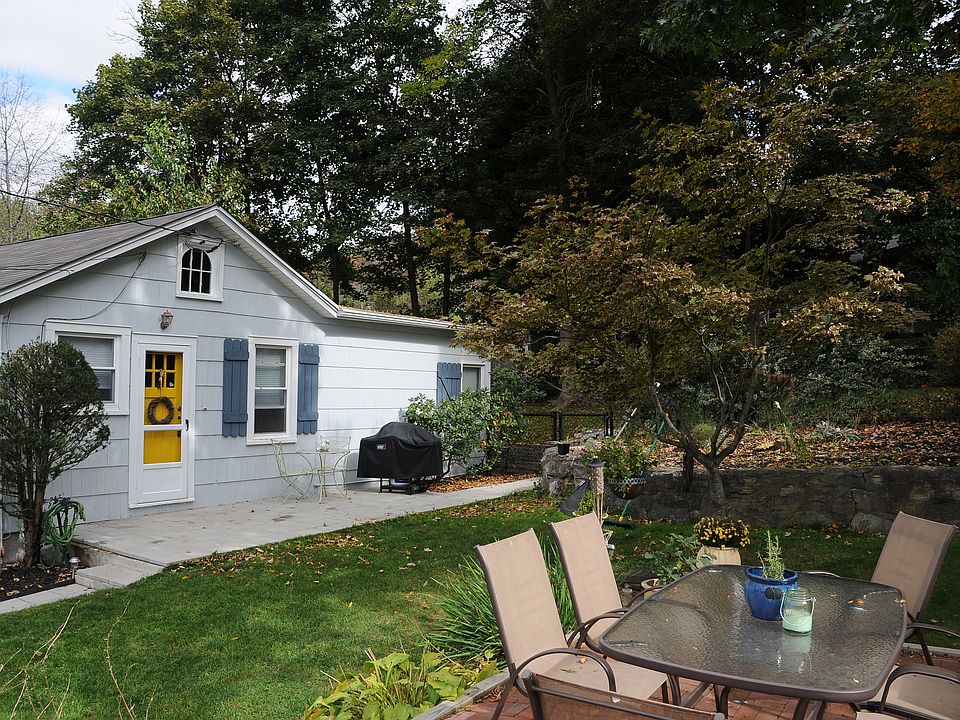 1st image of 142 Cottage Rd