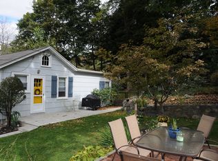 142 Cottage Rd, Kent Lakes, NY 10512