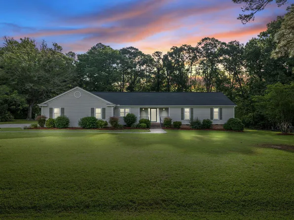 161 Lynch Ave, Lillington, NC 27546