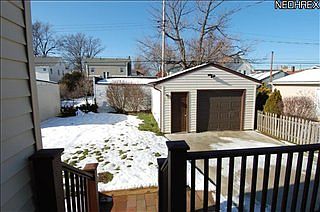 4th image of 2060 Marlowe Ave