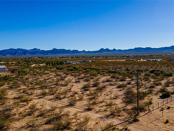 2nd image of 5 S Glen Canyon Rd