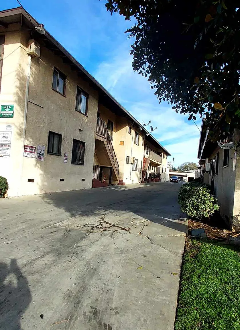 1 bed, 677 sqft, $1,795 — Photo 4