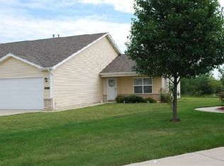 7005 Wallace St, Merrillville, IN 46410
