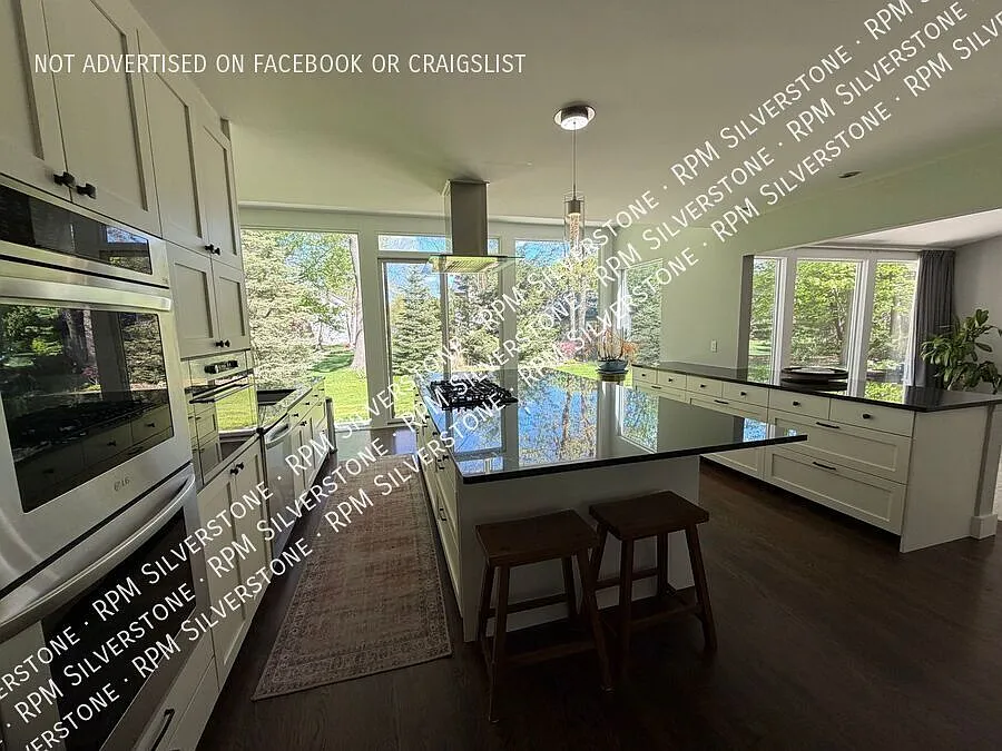 Building Photo - 6206 Pine Needle Dr