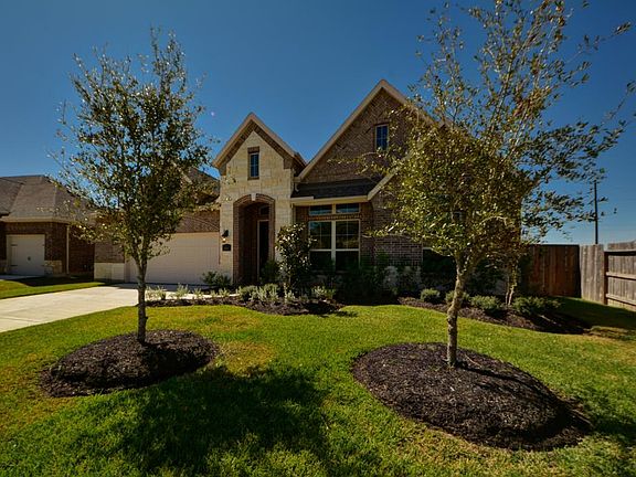 2nd image of 3814 Birdsall Falls Ln