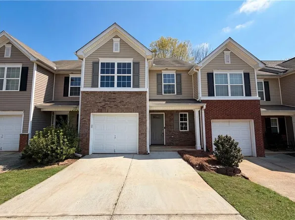 258 Alcovy Walk Dr, Lawrenceville, GA 30045