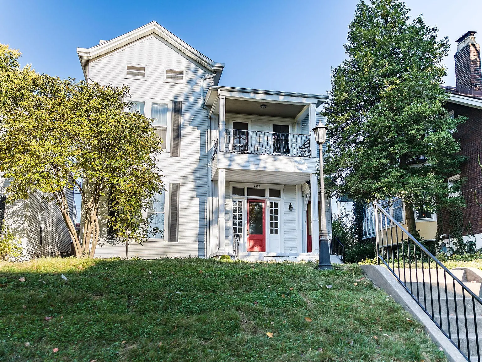 1829 Tyler Pkwy — Photo 1