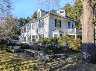 42 Cliff Rd, Wellesley, MA 02481