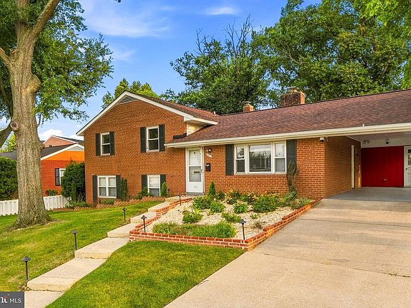 5th image of 6011 Hibbling Ave