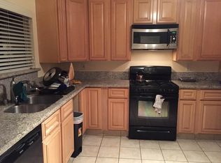 26020 Alizia Canyon Dr UNIT E, Calabasas, CA 91302