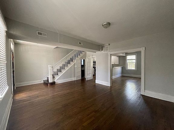 3rd image of 716 N 33rd St