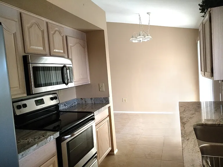 14619 W Trading Post Dr — Photo 7