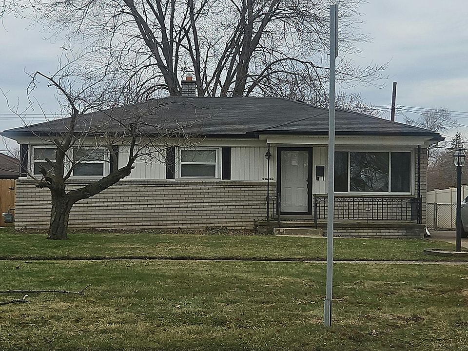 1st image of 29696 Tamarack Dr