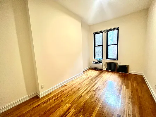 Rented by Nolita Group | media 13