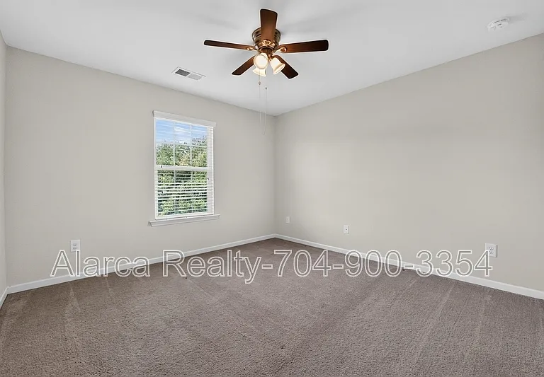 10431 Paisley Abbey Ln — Photo 18