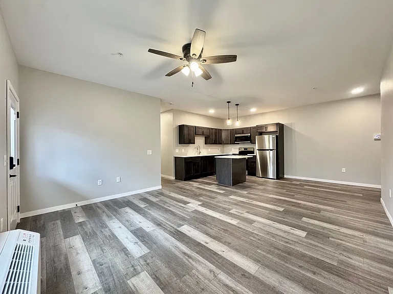 767 Meridian St — Photo 57