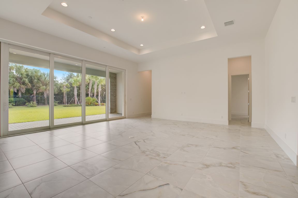 9204 Coral Isles Cir, Palm Beach Gardens, FL 33412 MLS RX10920799