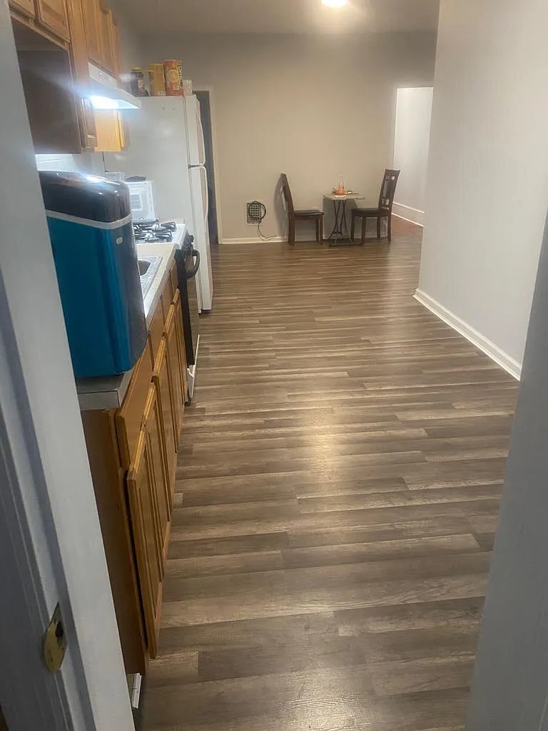 126 Scott St — Photo 2