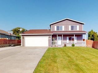 2437 N Rhode Island St, Kennewick, WA 99336