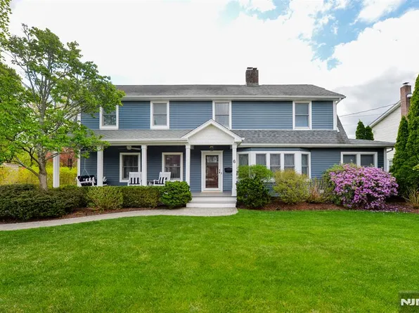 6 Long Ave, Mahwah, NJ 07430