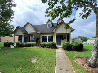 125 Bridgewater Cir, Athens, GA 30601