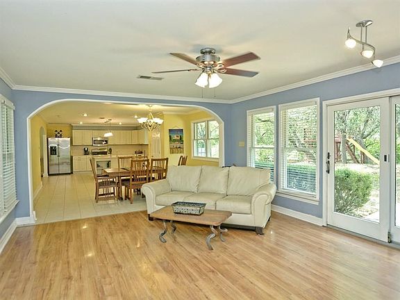5th image of 5502 Lakemoore Dr