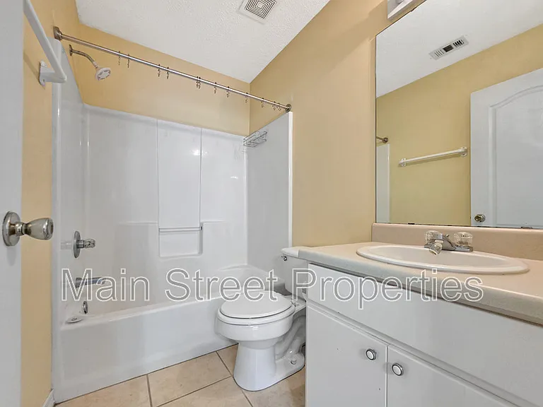 3359 Greenbriar Cir #A — Photo 14