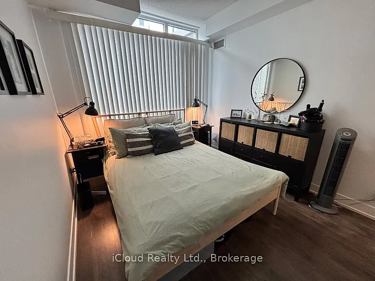 68 Merton St #410 — Photo 12