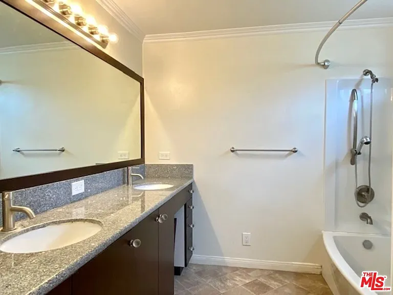 11673 Mississippi Ave — Photo 7