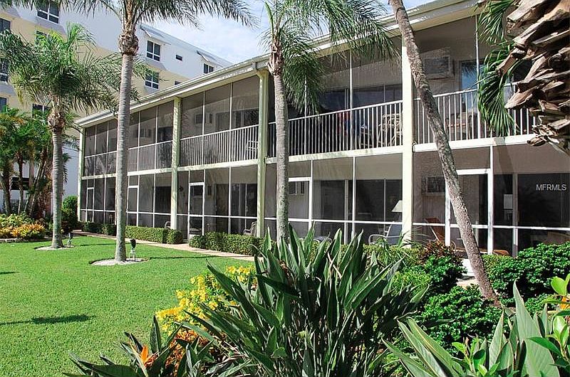 1st image of 1035 Seaside Dr #13