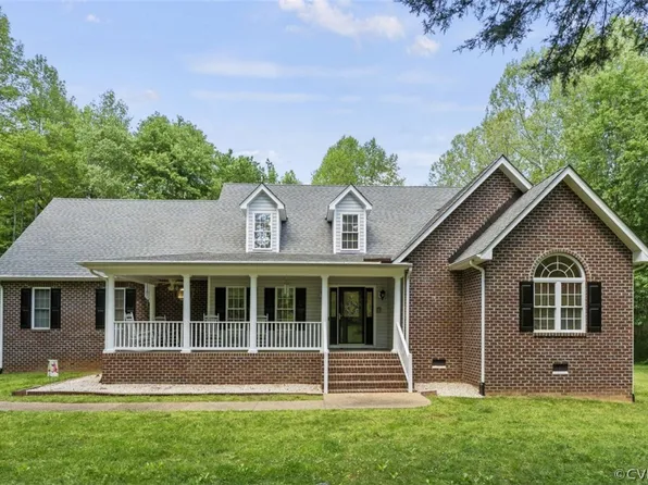 12540 Loblolly Dr, Amelia Court House, VA 23002