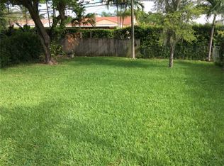 2485 SW 24th St, Miami, FL 33145