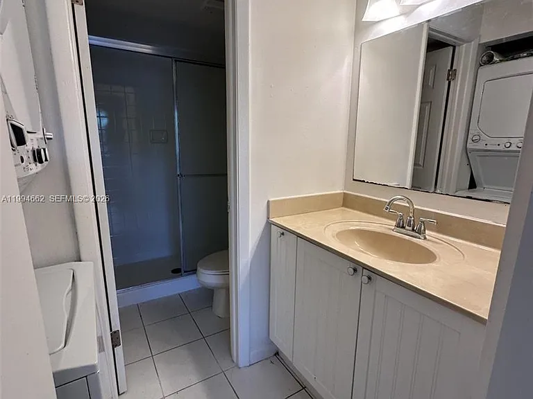 10003 Winding Lake Rd #103 — Photo 7