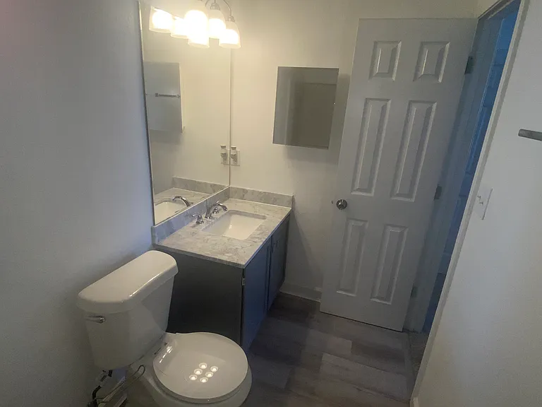 2195 Timberwood Cir N — Photo 9