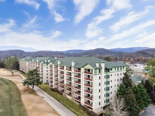 212 Dollywood Ln #163, Pigeon Forge, TN 37863
