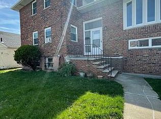 149-55 20th Rd #1, Whitestone, NY 11357