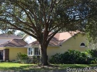 620 Lakewood Ln, Titusville, FL 32780