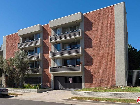 2nd image of 11951 Mayfield Ave APT 303
