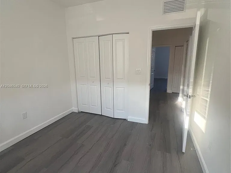 21447 NE 2nd Pl — Photo 29